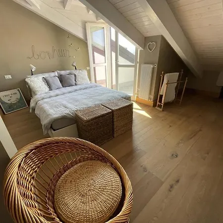 Charming Penthouse In *